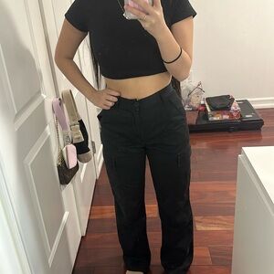 BRANDY MELVILLE CARGO PANTS
